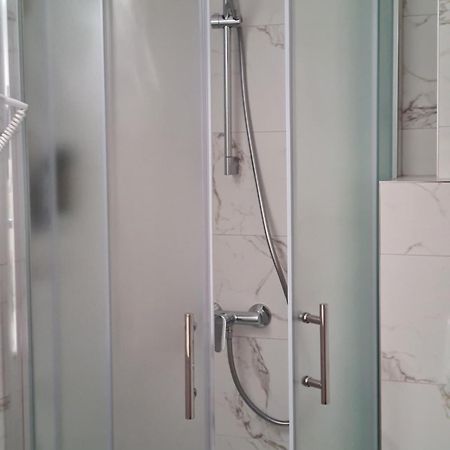 Hotel Adria Kaštela エクステリア 写真